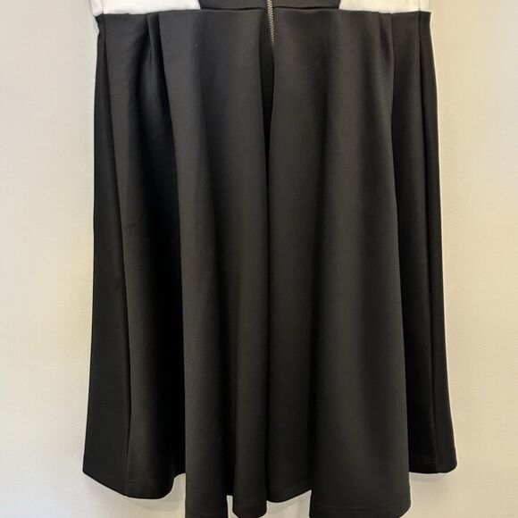 Poof Couture skater dress Womens medium black white Color Block Exposed Zipper - Picture 5 of 10